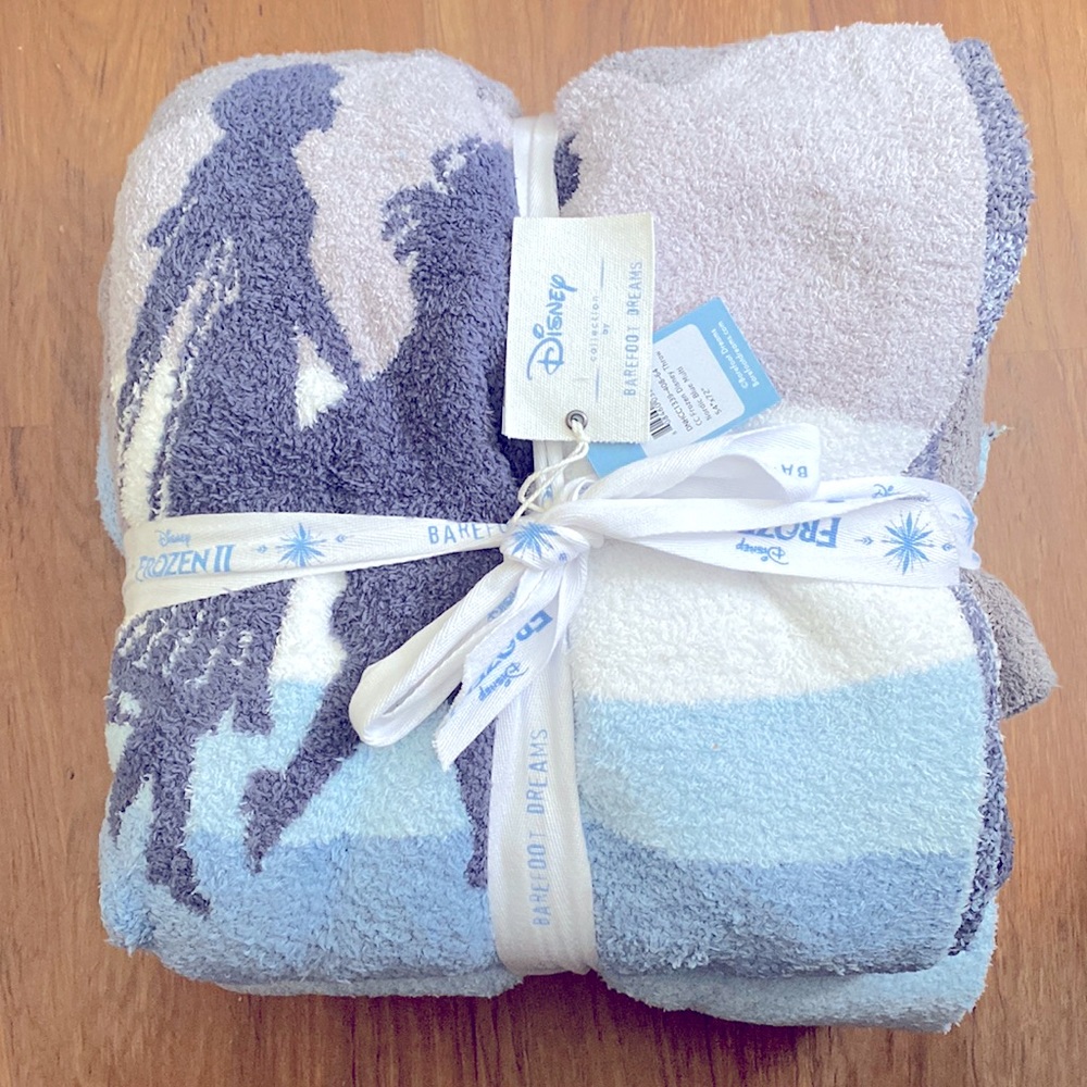 Special Edition Barefoot Dreams Disney Frozen II blanket